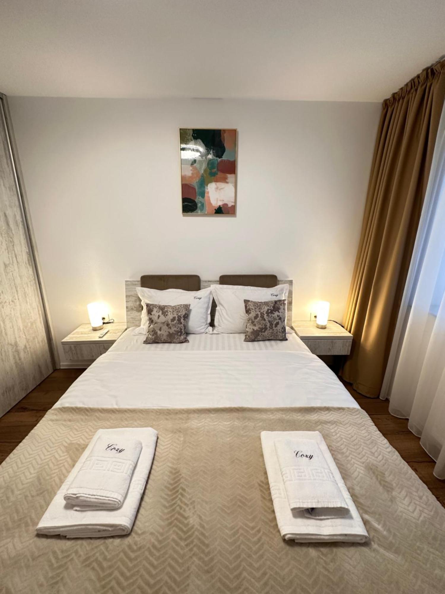 Coresi Mall Exclusive #Collection Apartments & Studios Braşov Exterior foto