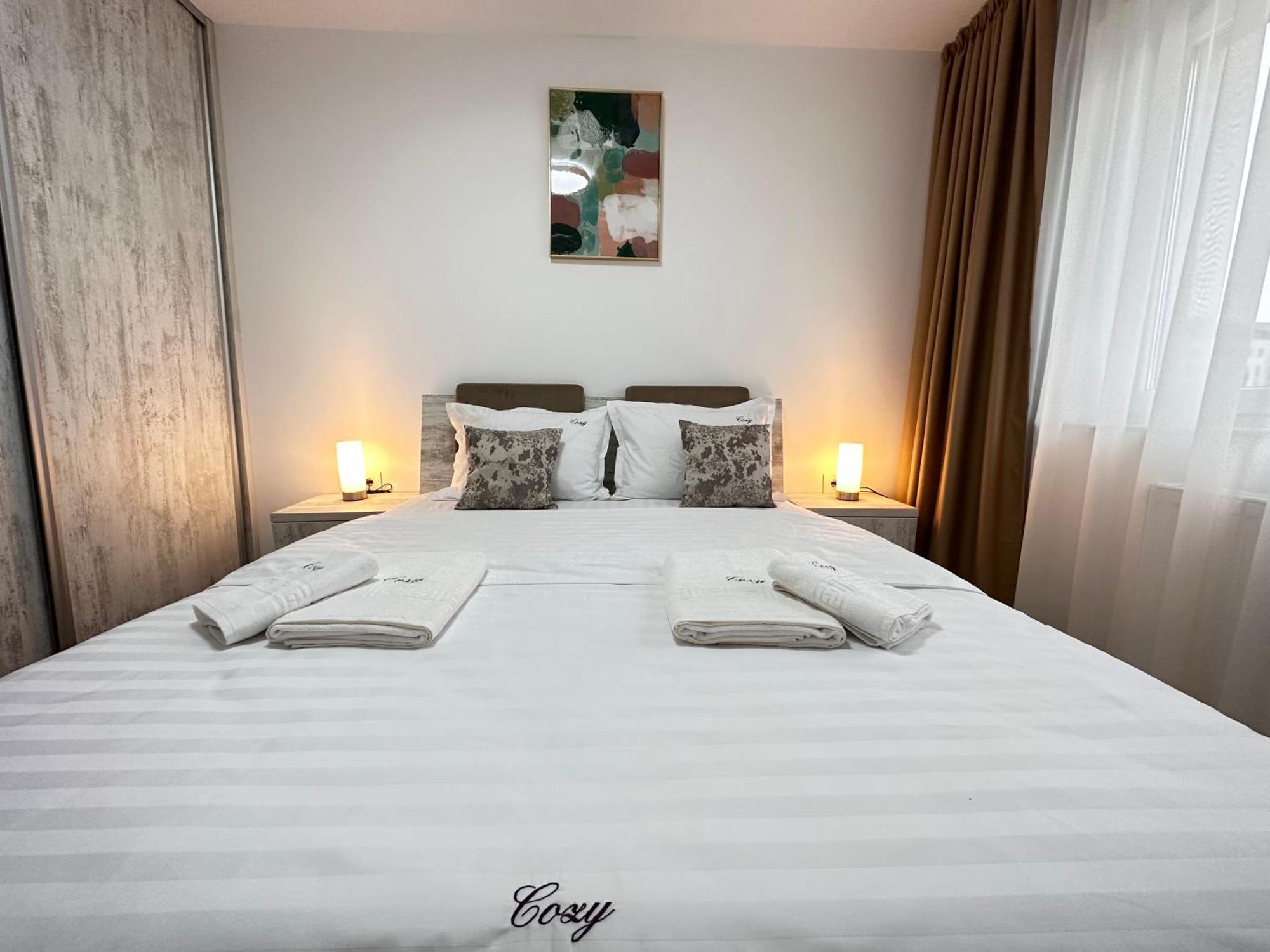Coresi Mall Exclusive #Collection Apartments & Studios Braşov Exterior foto