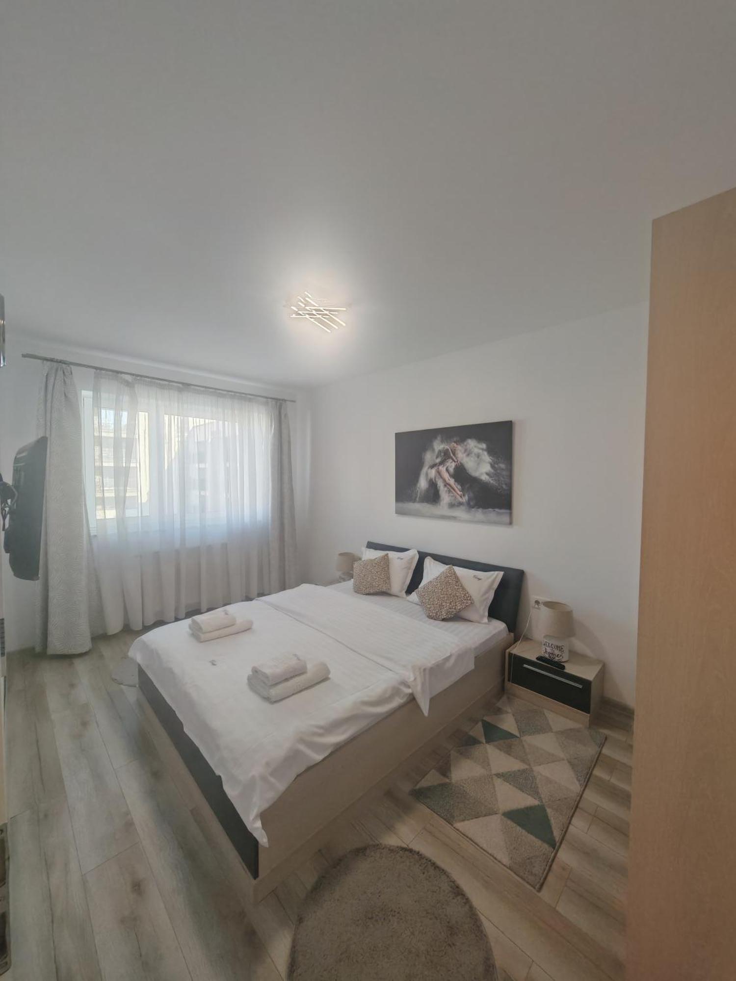 Coresi Mall Exclusive #Collection Apartments & Studios Braşov Exterior foto